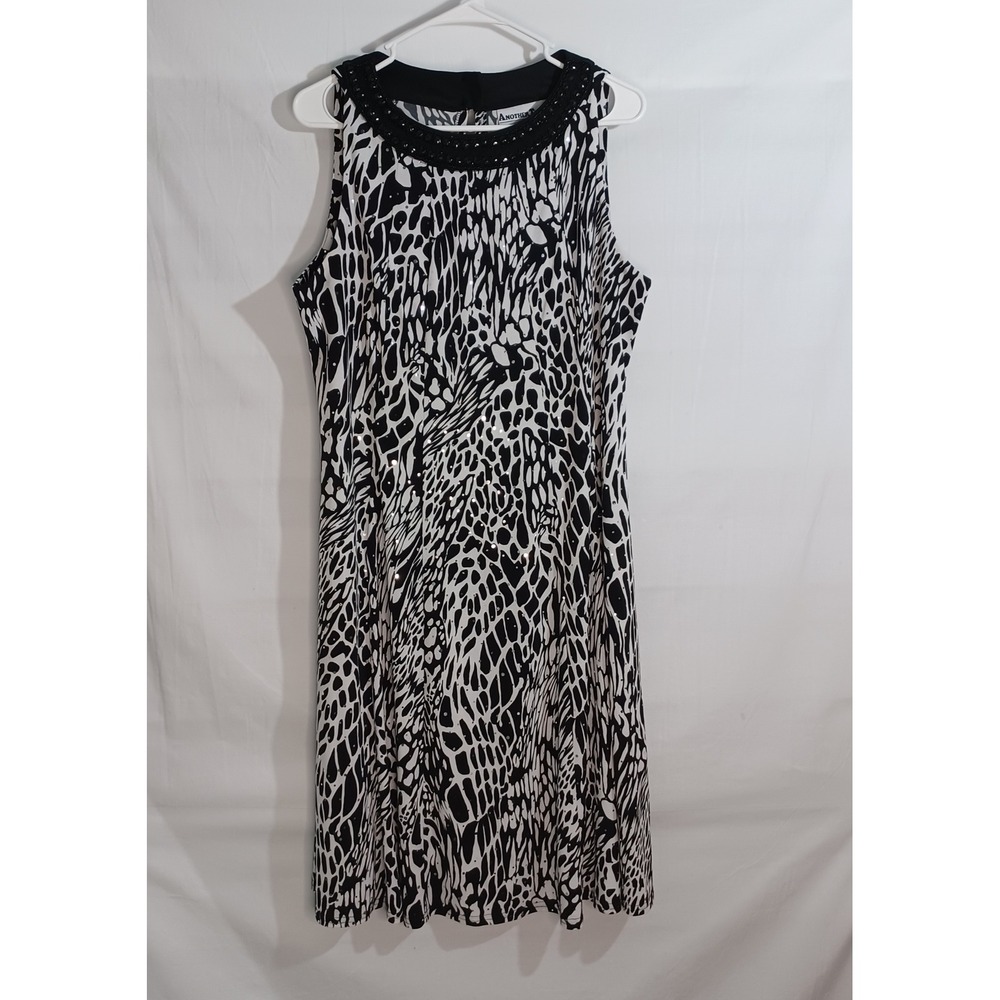 Women's Another Thyme Sparkles Black & White Animal Print w/Jewel Neck Size 16